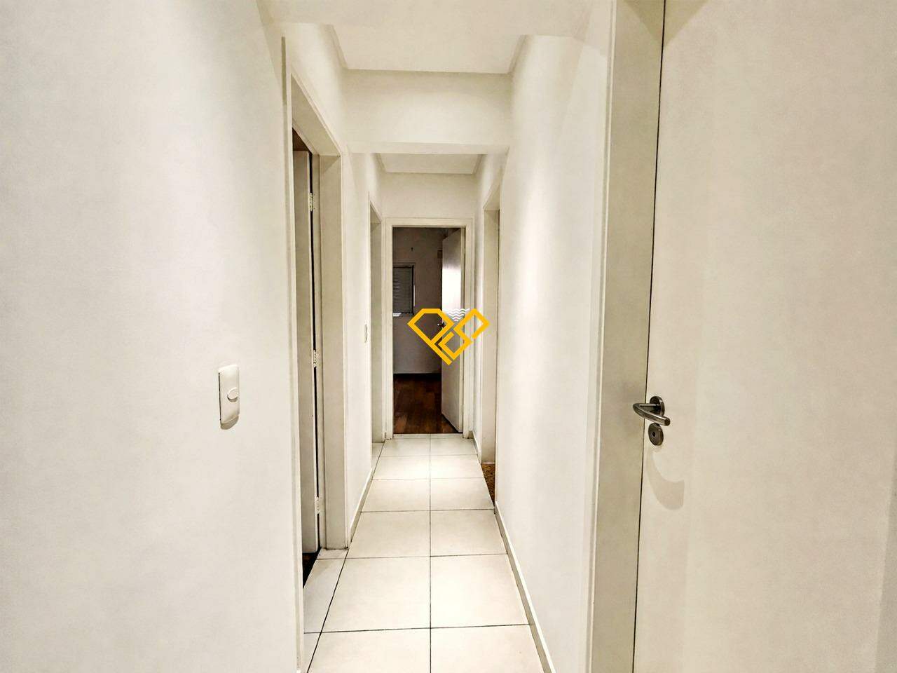 Apartamento para aluguel no Ponta da Praia: Área íntima