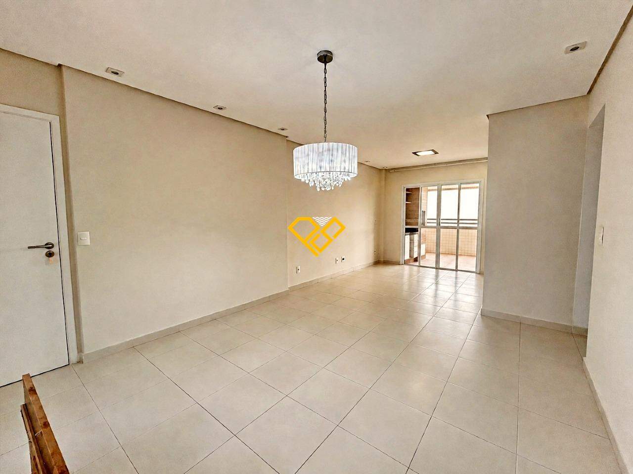 Apartamento para aluguel no Ponta da Praia: Sala