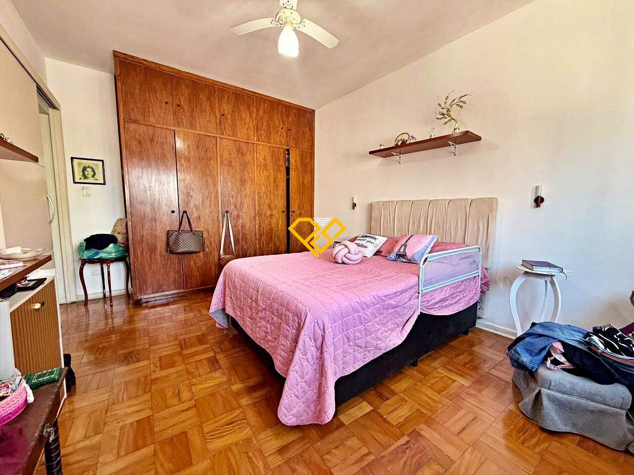 Apartamento à venda no Ponta da Praia: Dormitório 1 - suíte