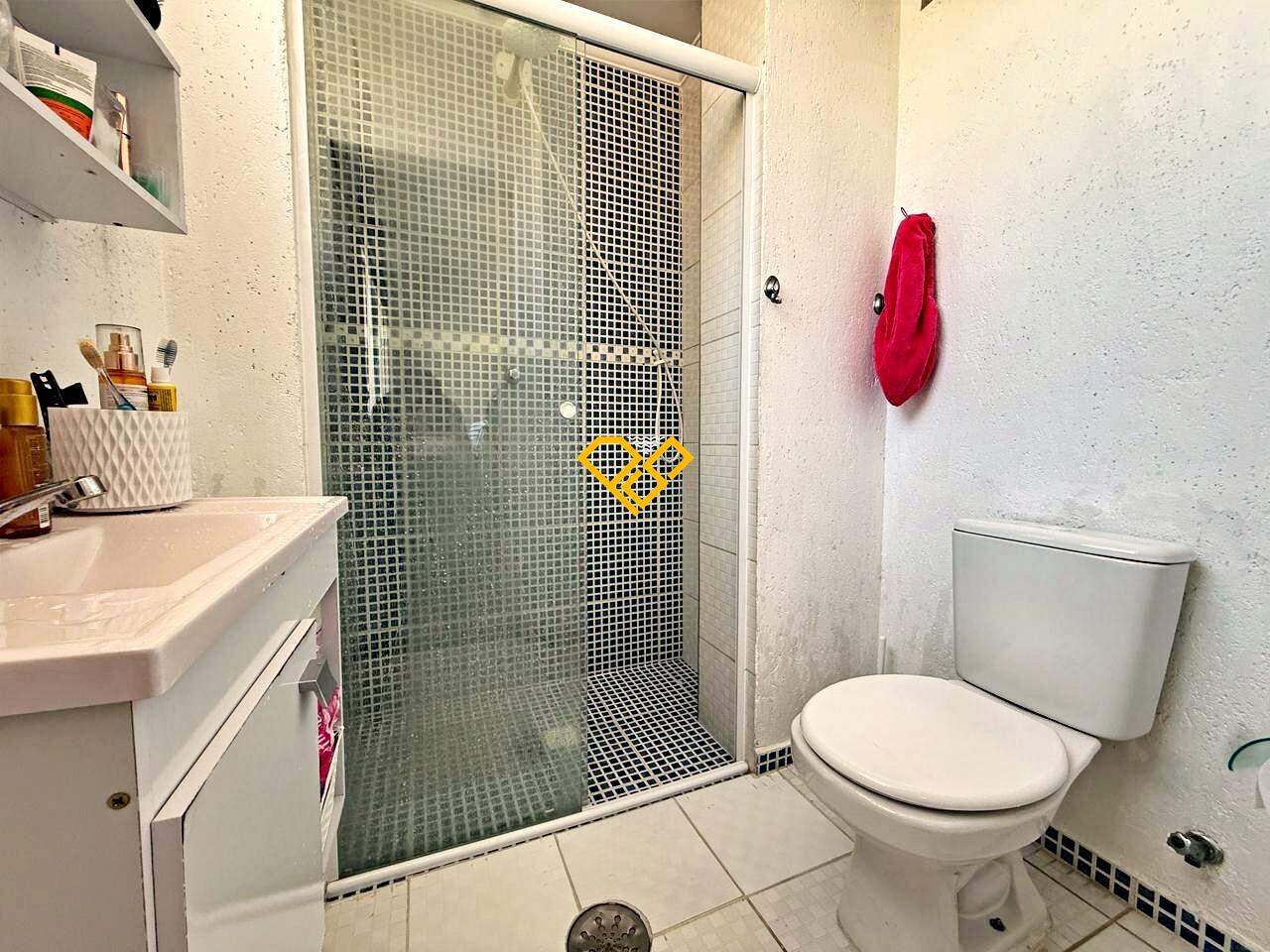 Apartamento à venda no Ponta da Praia: Wc suíte