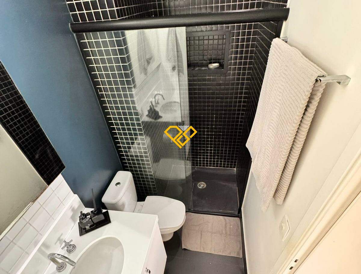Apartamento para aluguel no Boqueirão: Wc social