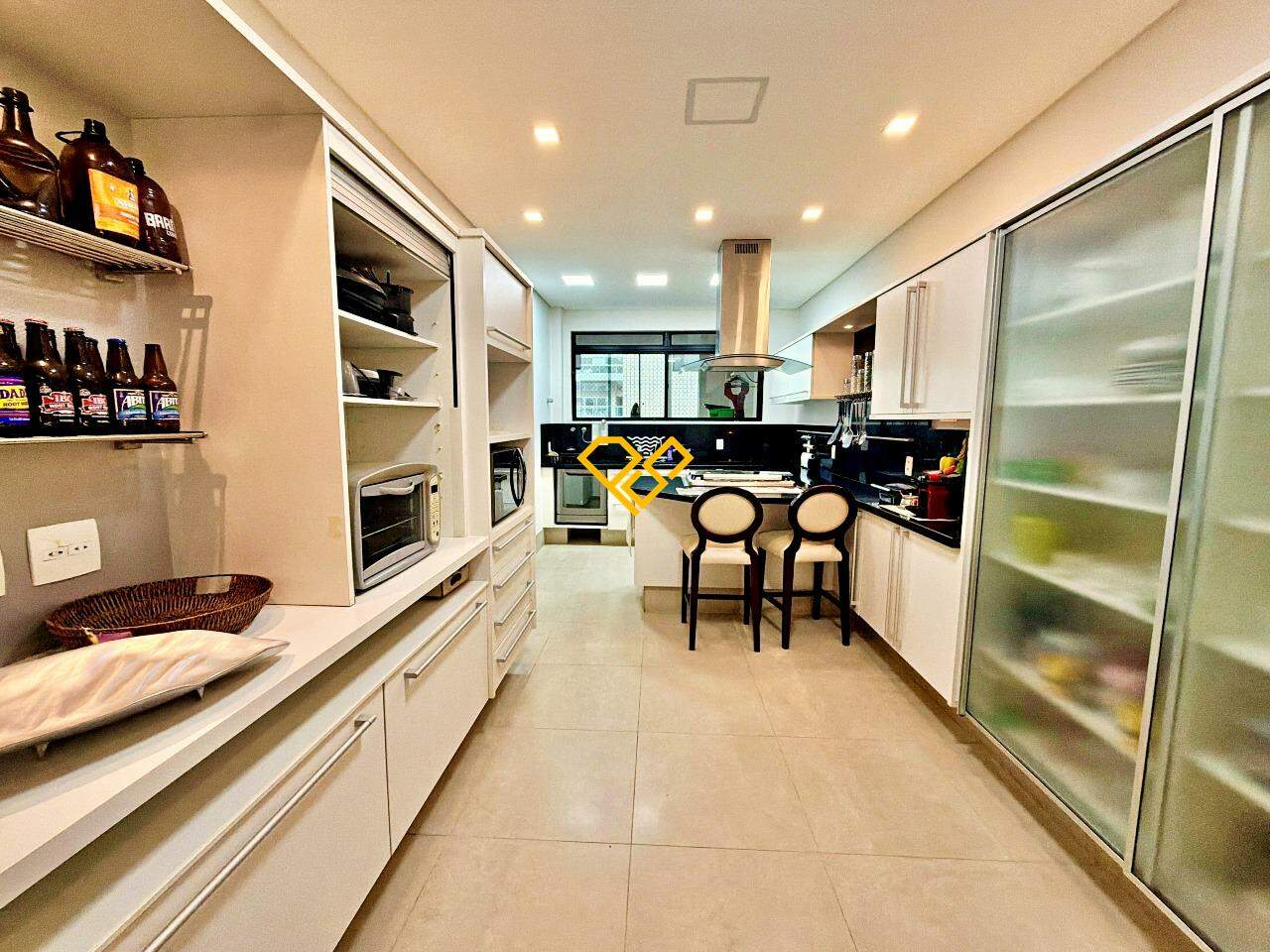 Apartamento para aluguel no Gonzaga: Cozinha