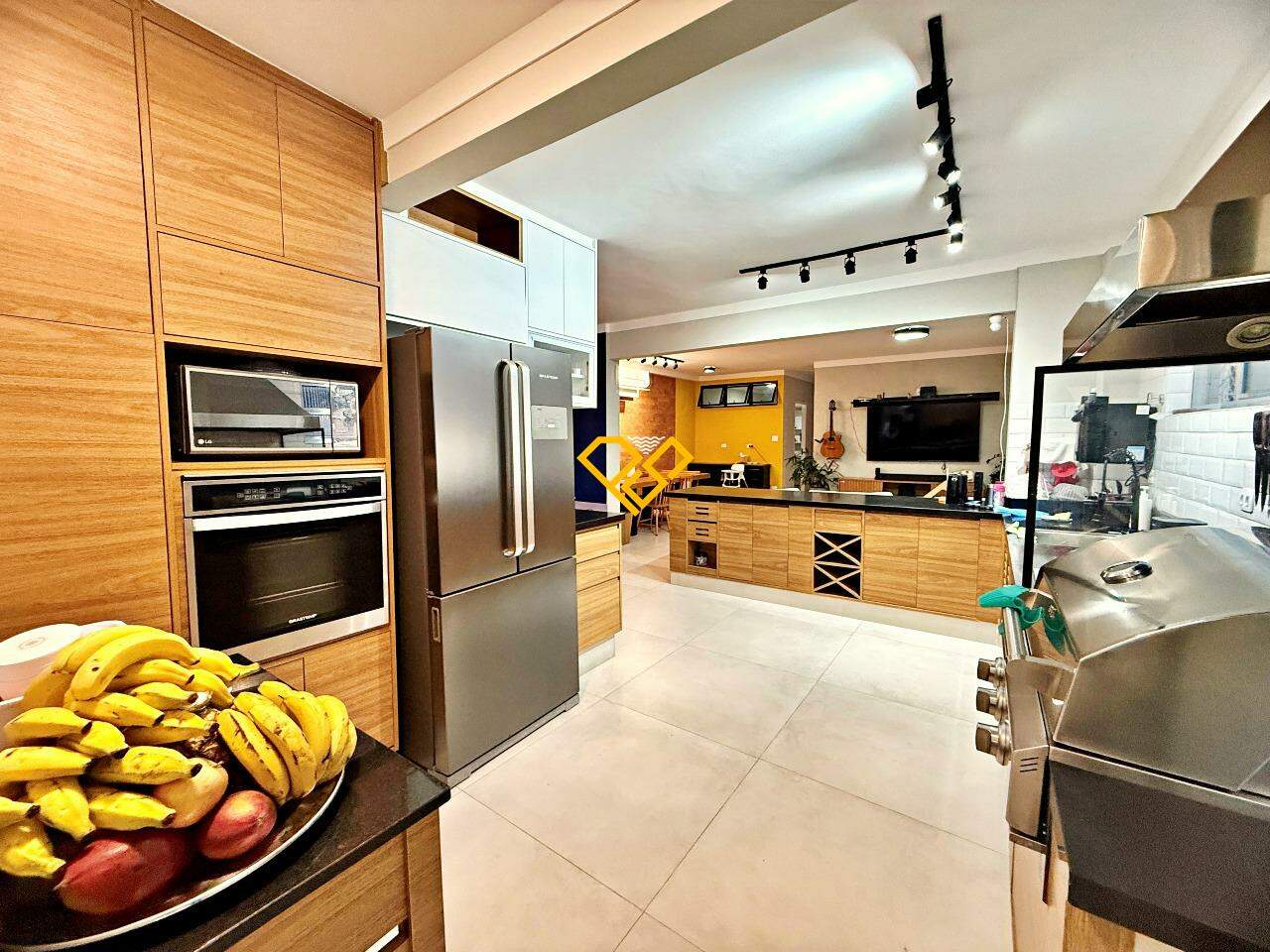 Apartamento para aluguel no Ponta da Praia: Cozinha