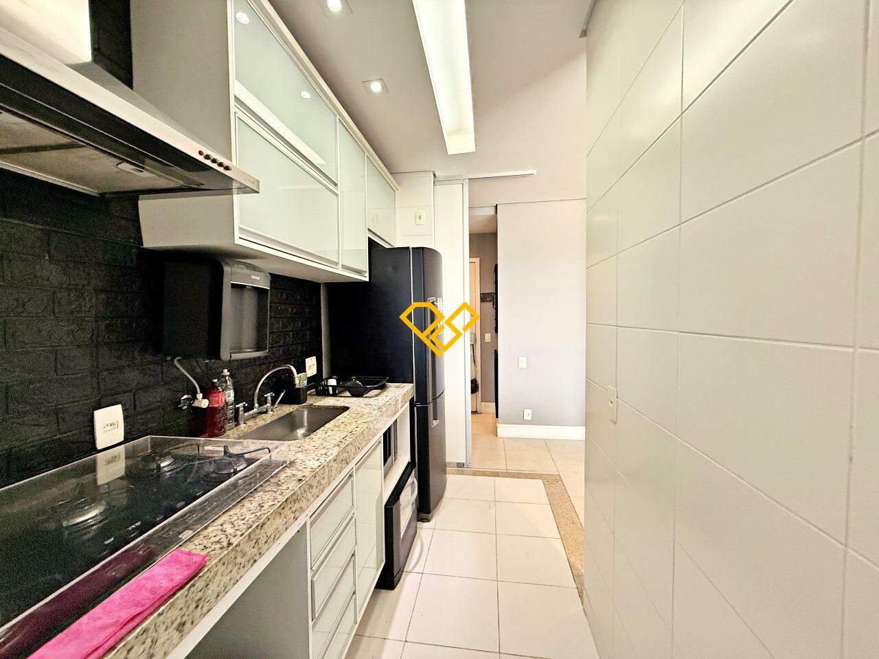 Cobertura à venda no José Menino: Cozinha