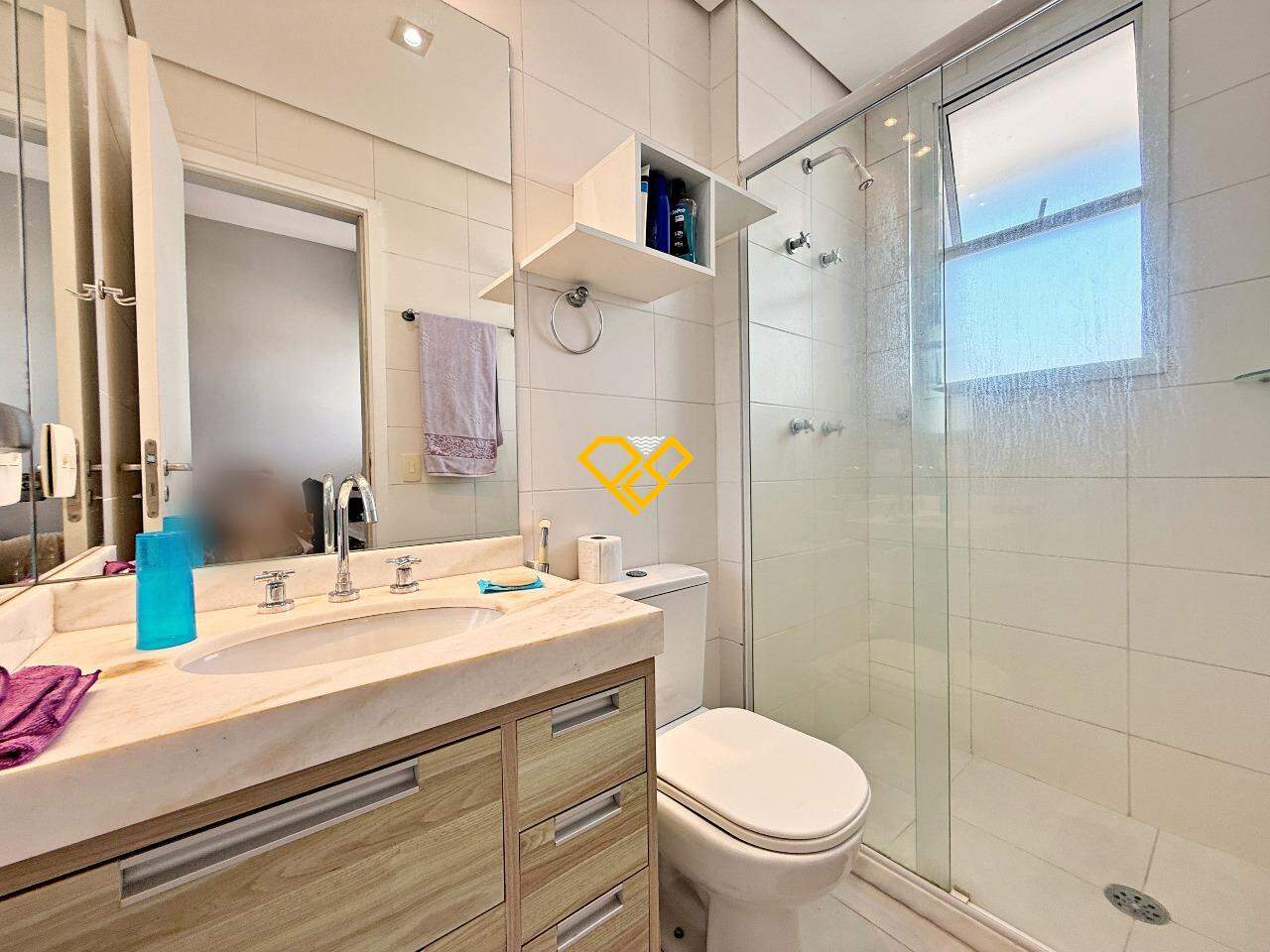 Cobertura à venda no José Menino: Wc suíte 1