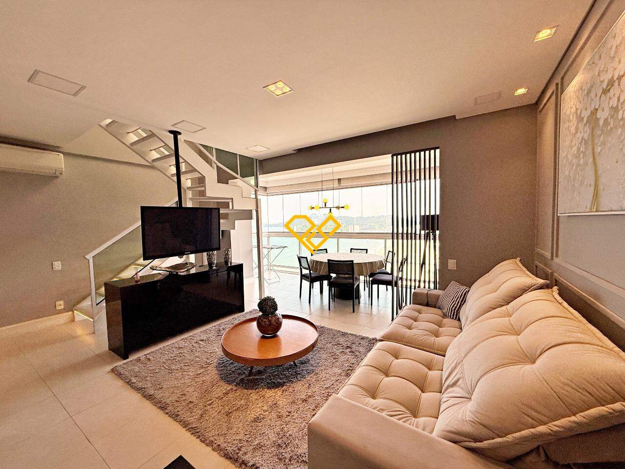 Cobertura à venda no José Menino: Sala