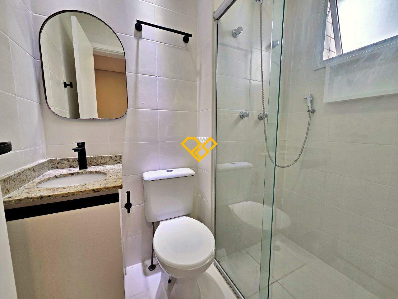 Apartamento para aluguel no Ponta da Praia: Wc suíte
