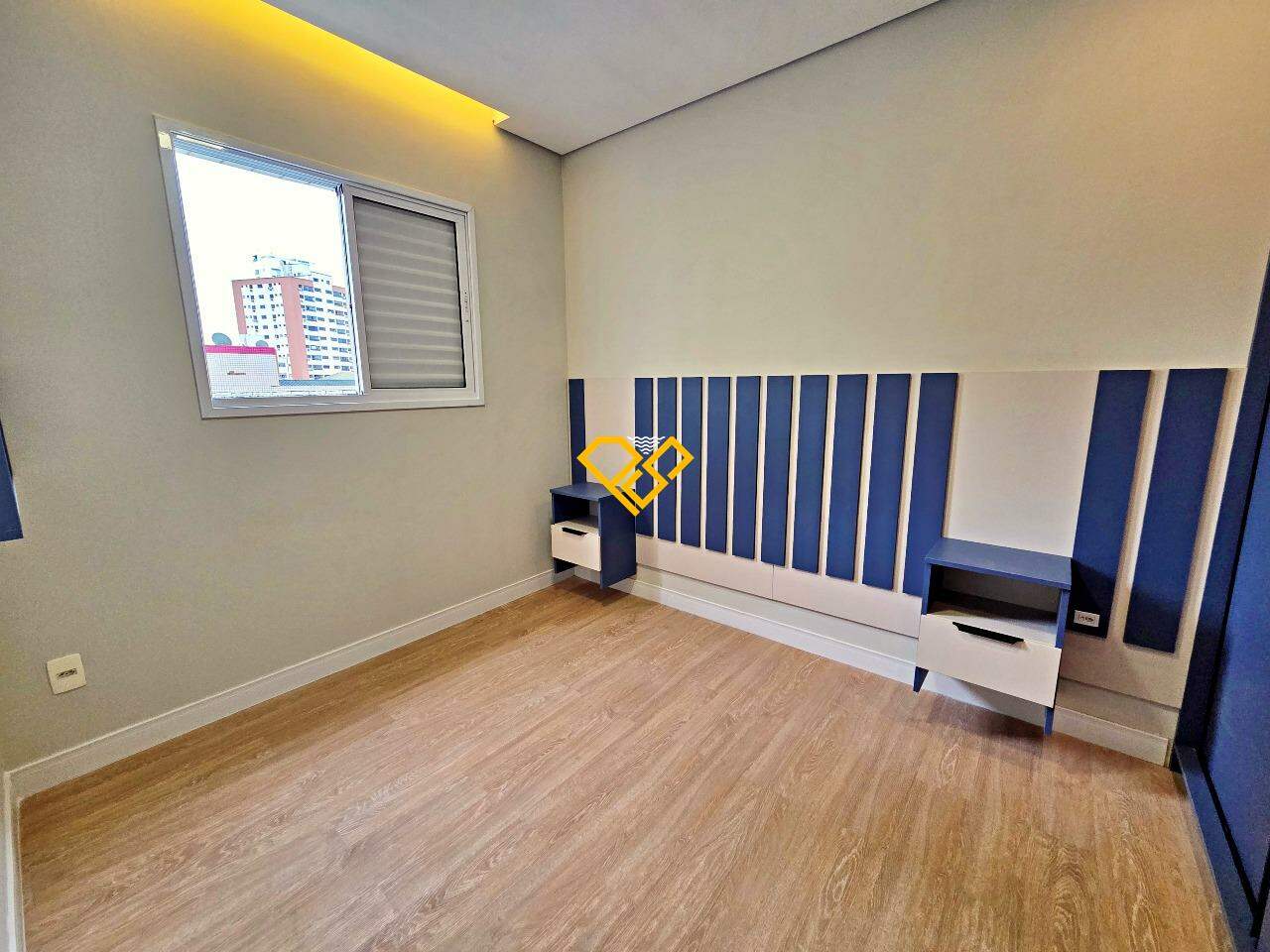 Apartamento para aluguel no Ponta da Praia: Dormitório 1 - suíte