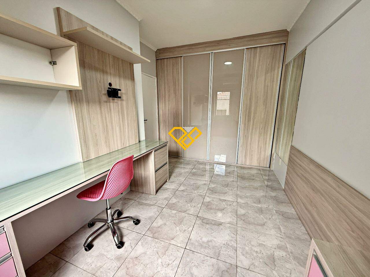 Apartamento para aluguel no Encruzilhada: Dormitório 2