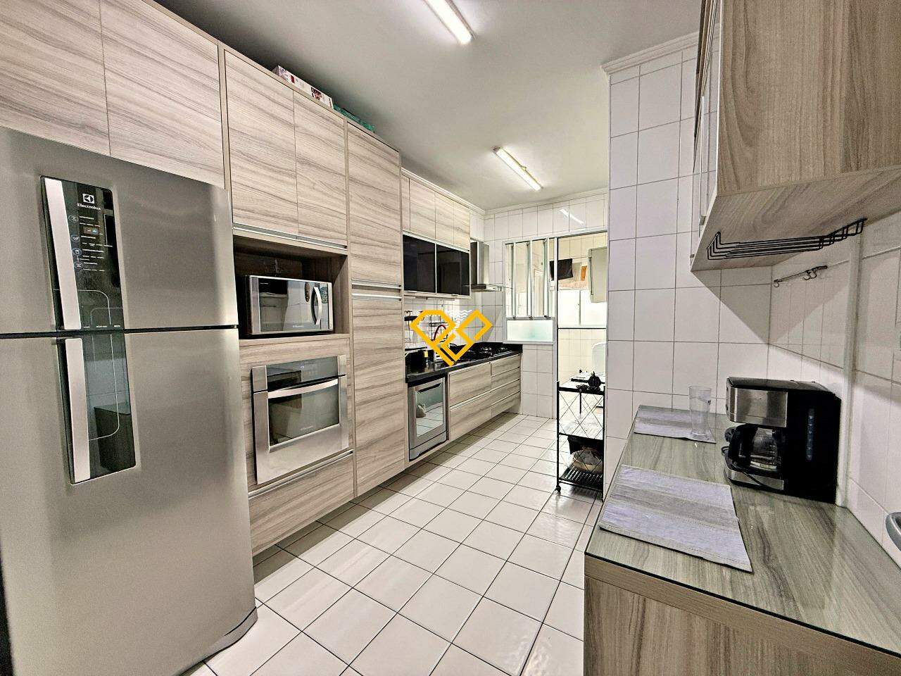Apartamento para aluguel no Encruzilhada: Cozinha