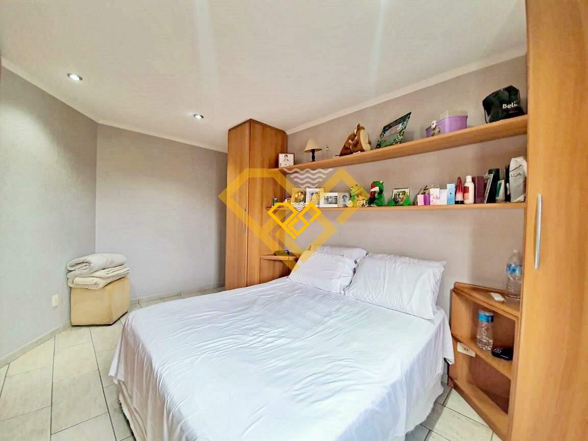 Apartamento à venda no Embaré: