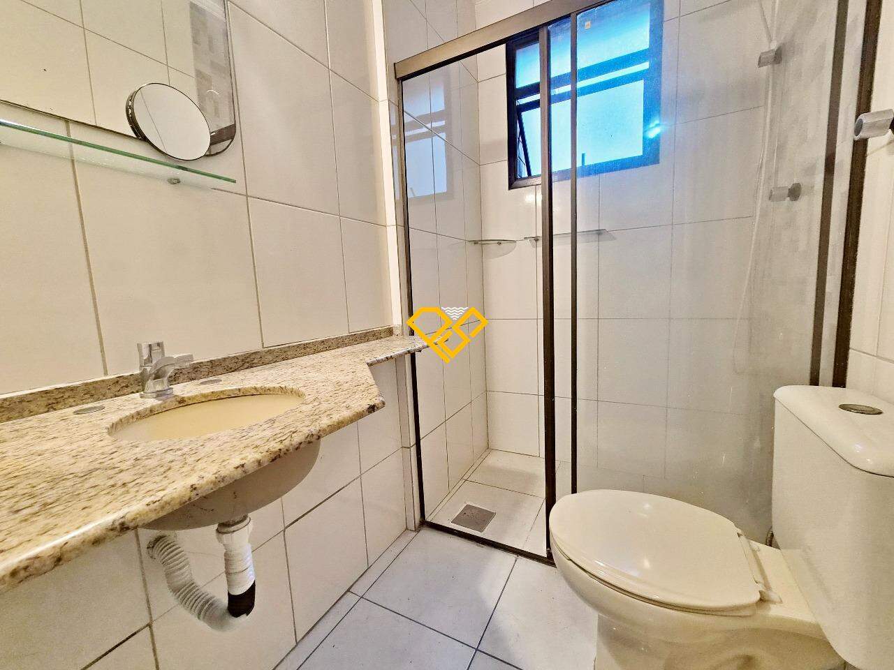 Apartamento à venda no Gonzaga: Wc suíte