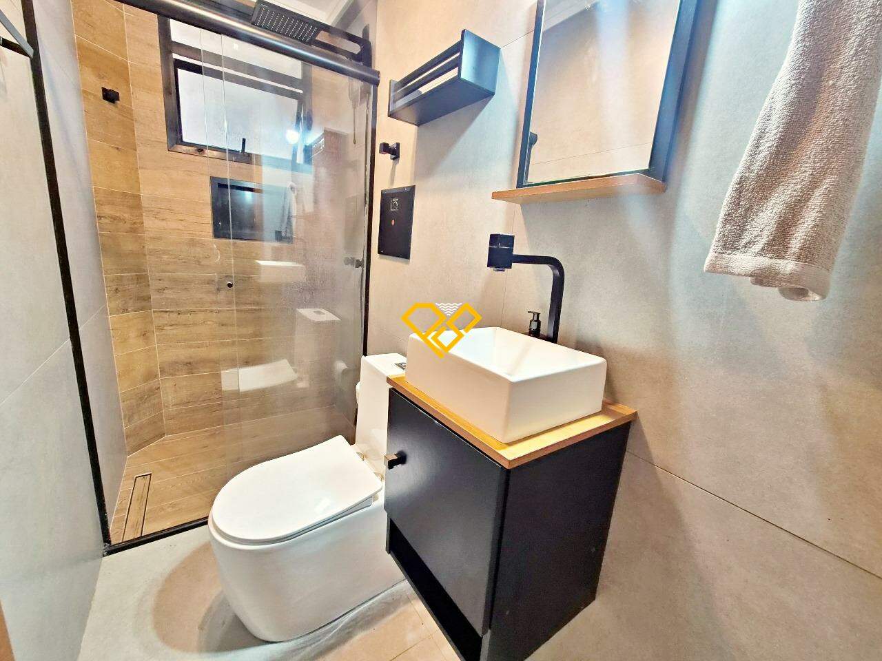 Apartamento à venda no Gonzaga: Wc social