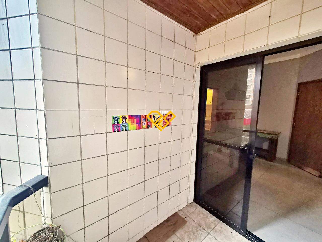 Apartamento à venda no Gonzaga: Varanda