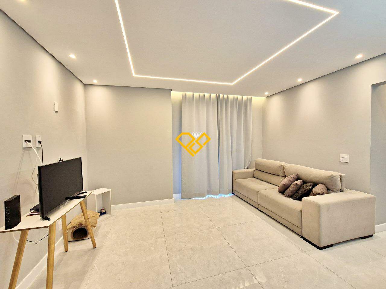 Apartamento para aluguel no Marapé: Sala
