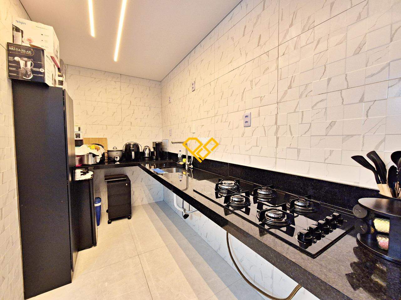 Apartamento para aluguel no Marapé: Cozinha