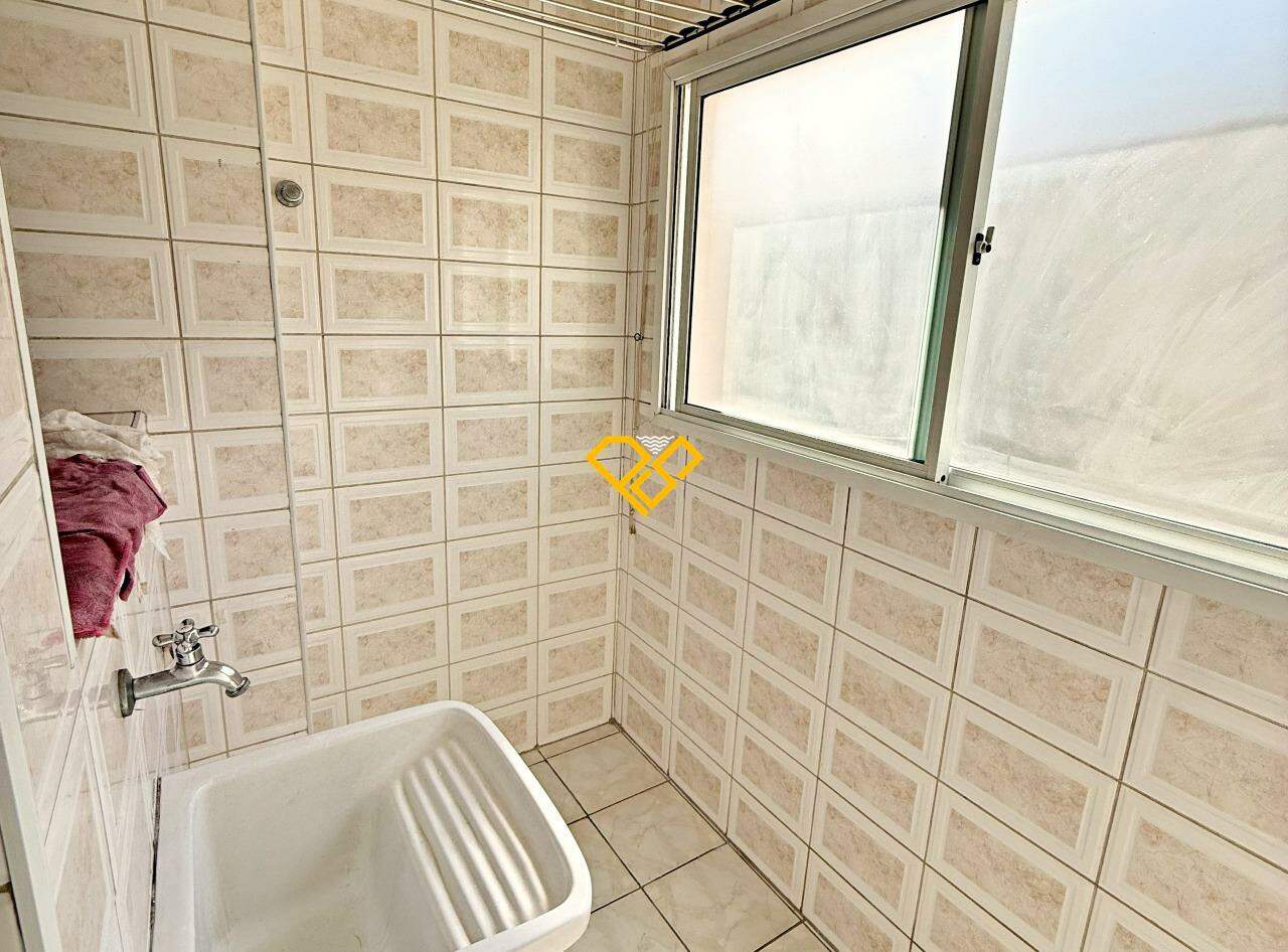 Apartamento à venda no Campo Grande: Área de serviço