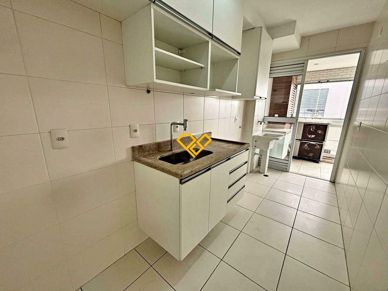 Apartamento para aluguel no Ponta da Praia: Cozinha