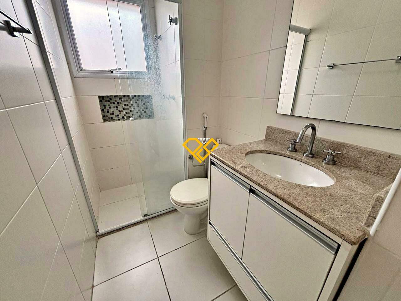 Apartamento para aluguel no Ponta da Praia: Wc social