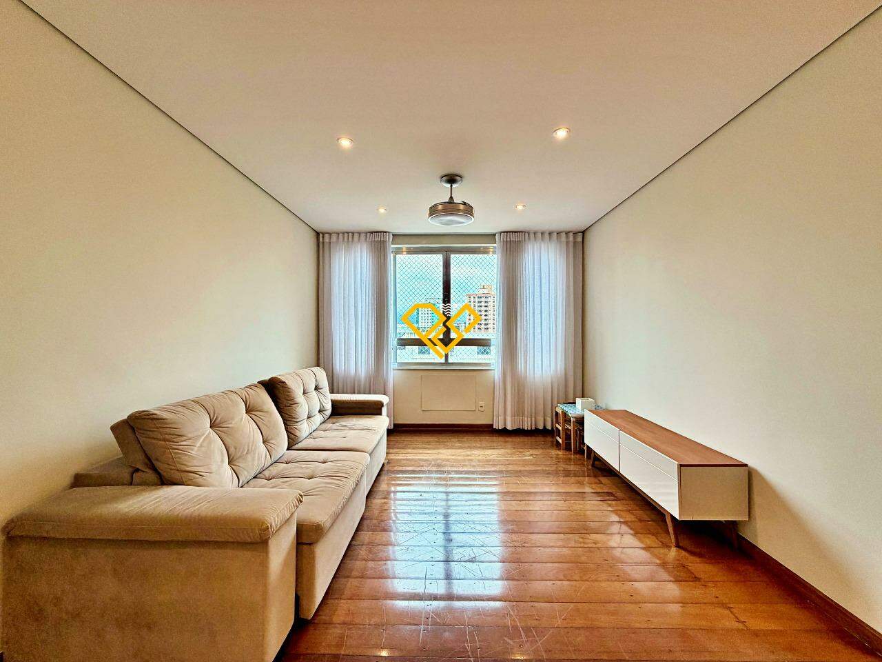 Apartamento para aluguel no Embaré: Sala