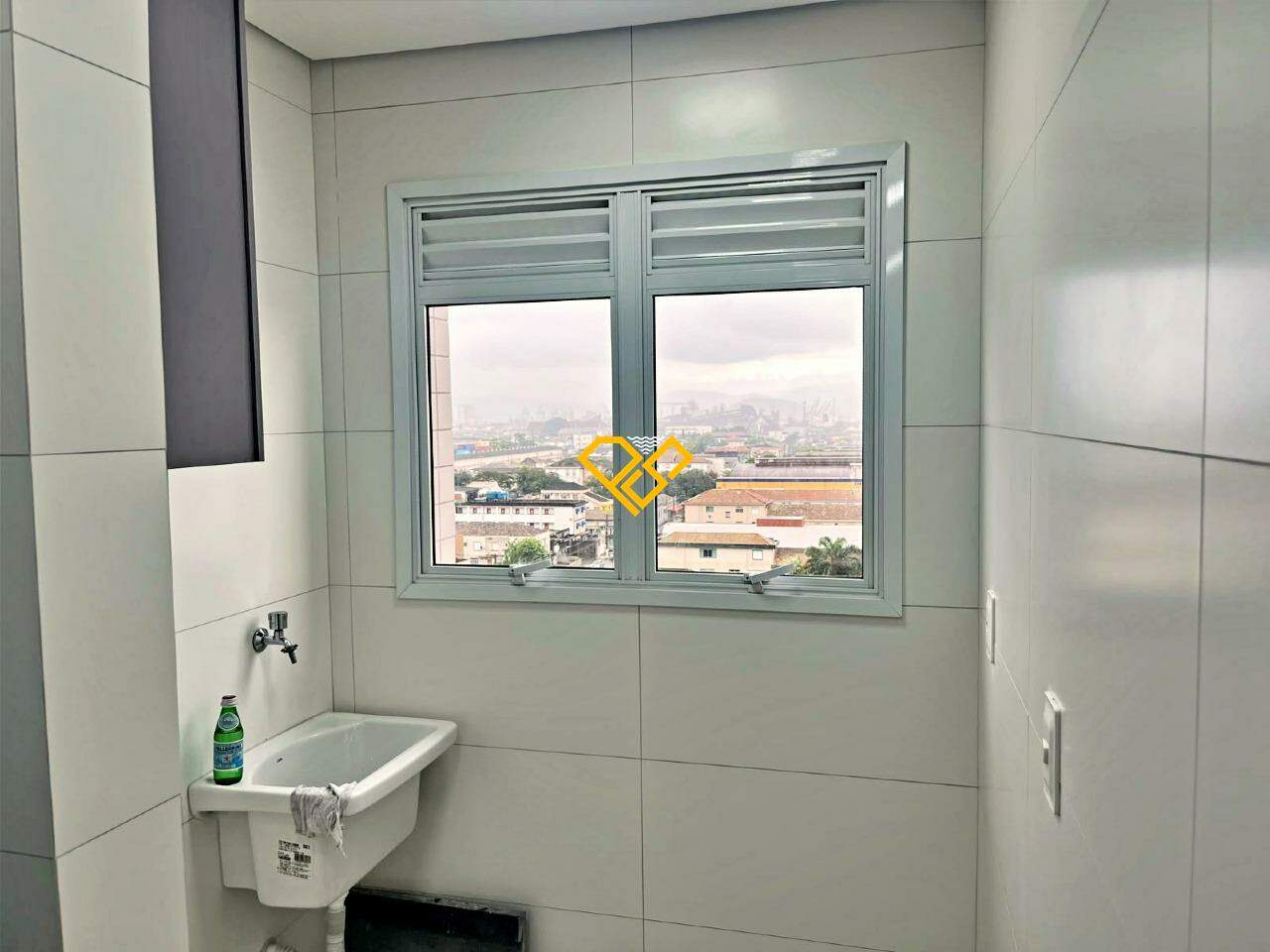 Apartamento para aluguel no Macuco: Área de serviço
