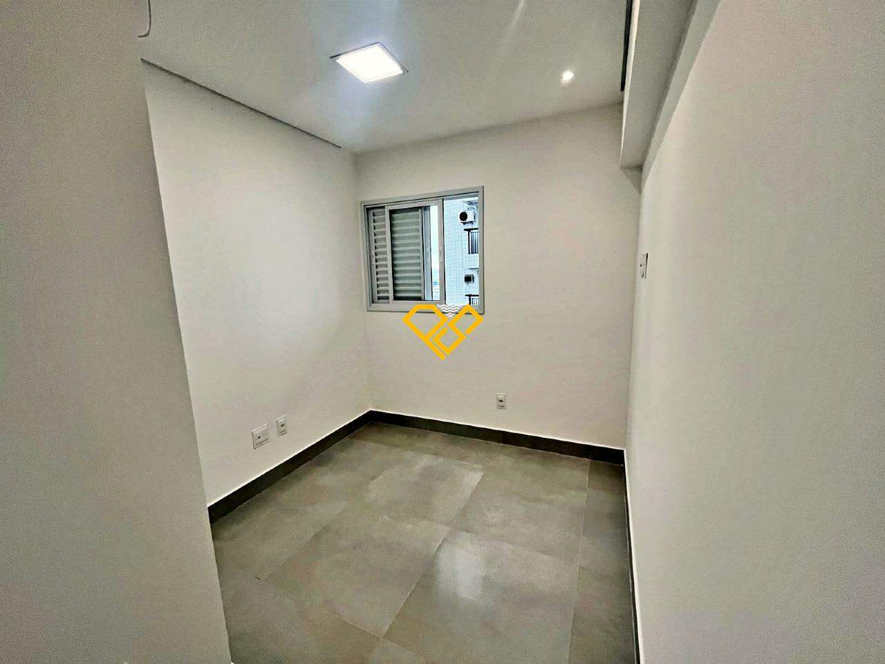 Apartamento para aluguel no Macuco: Dormitório 2
