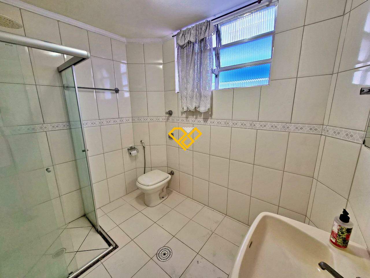 Apartamento para aluguel no José Menino: Wc social