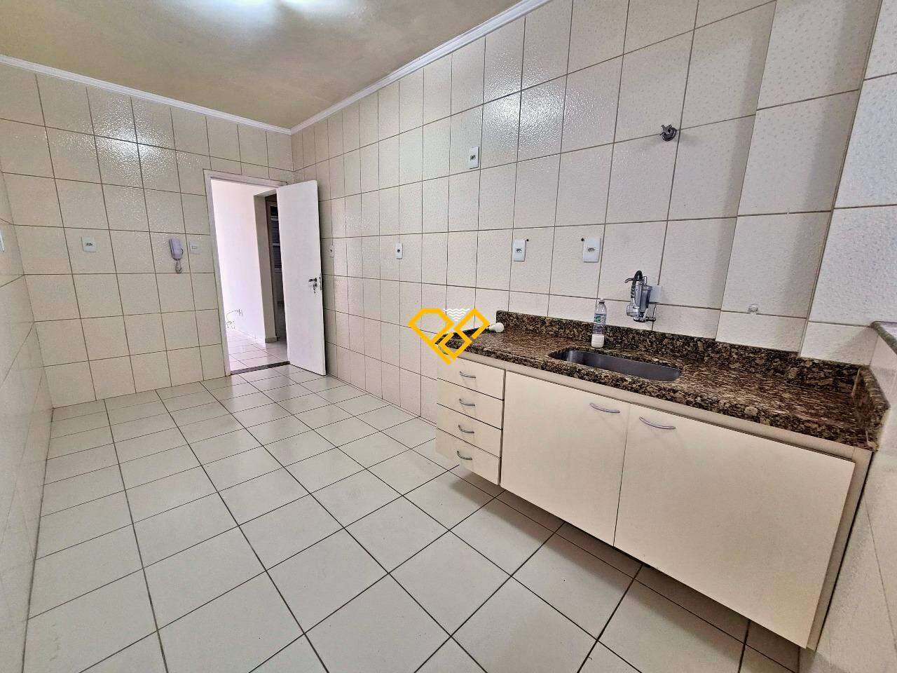 Apartamento para aluguel no José Menino: Cozinha