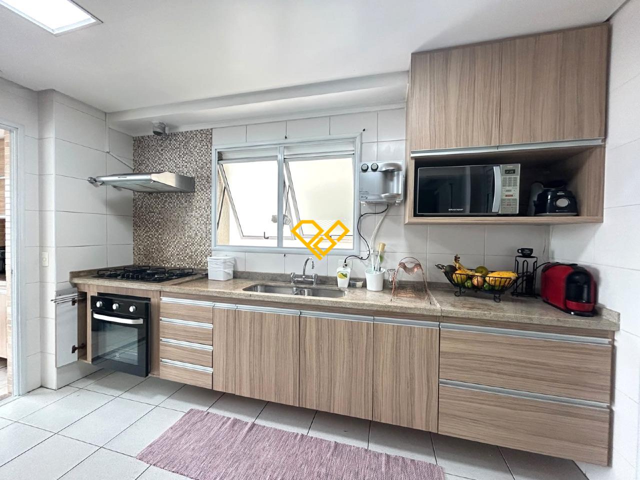 Apartamento à venda no Gonzaga: Cozinha