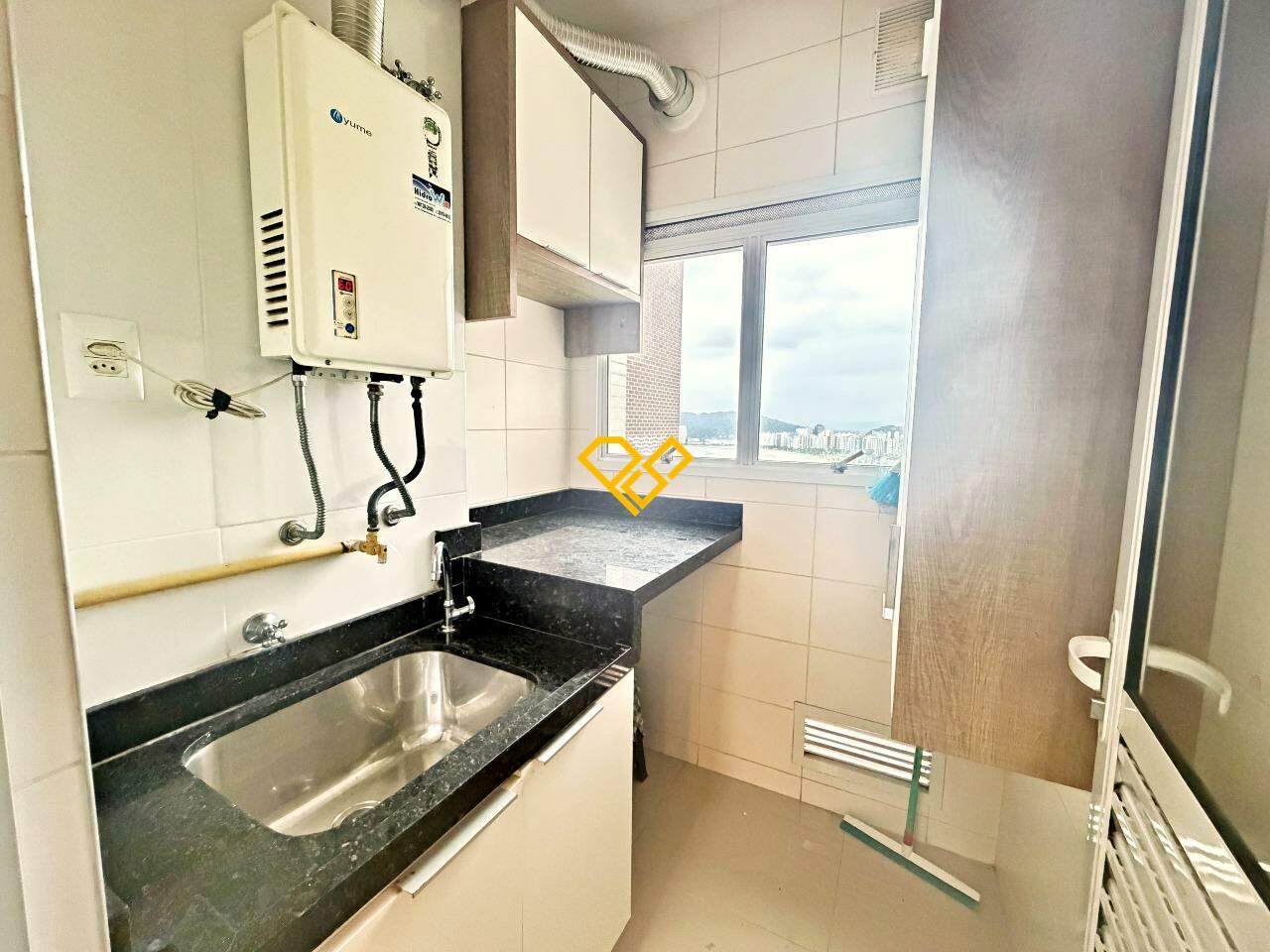 Apartamento para aluguel no José Menino: Área de serviço