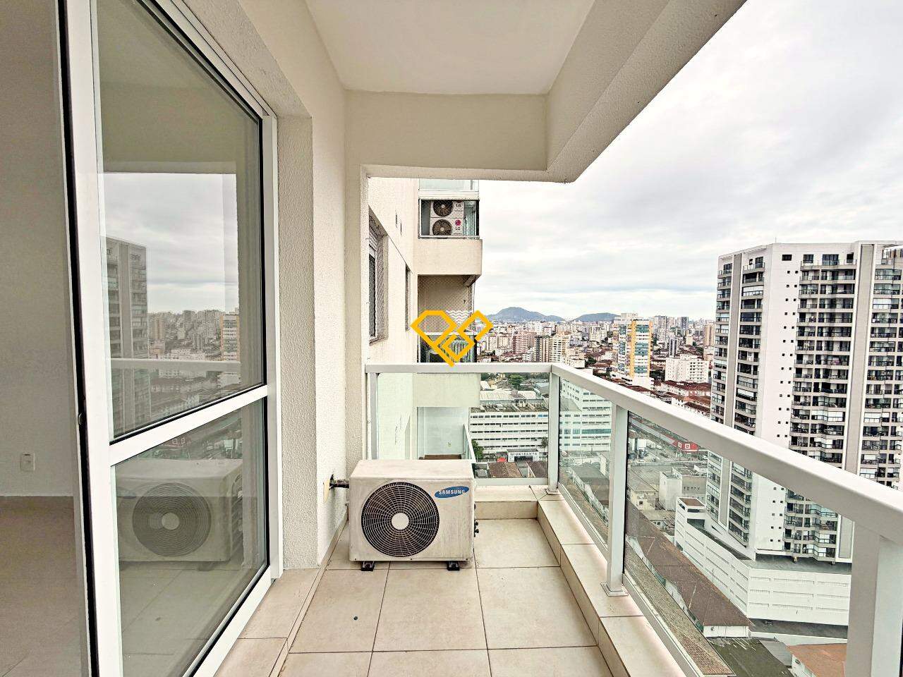 Apartamento para aluguel no Boqueirão: Varanda