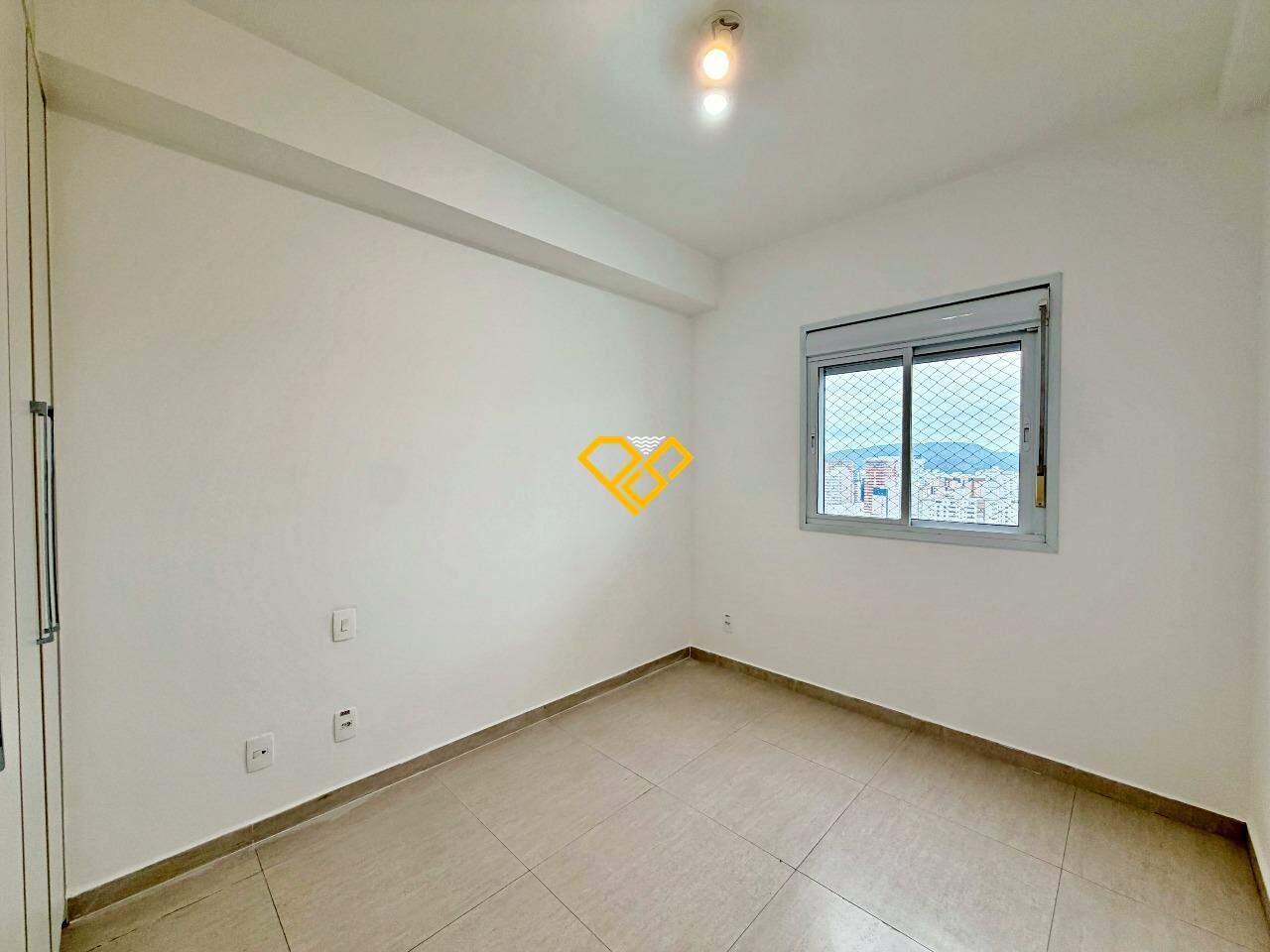 Apartamento para aluguel no Boqueirão: Dormitório - suíte