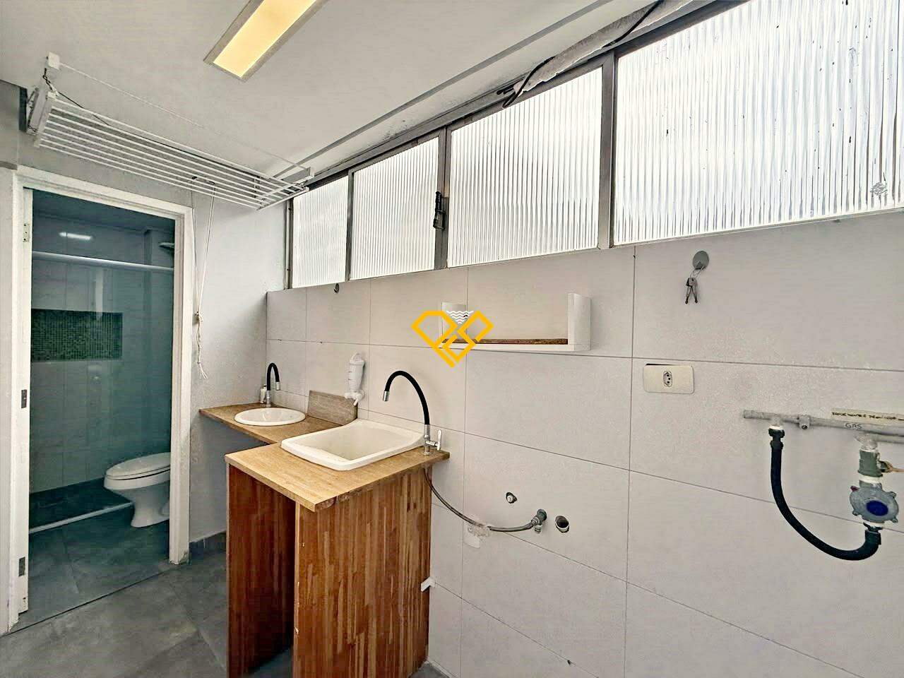 Apartamento à venda no Aparecida: Área de serviço