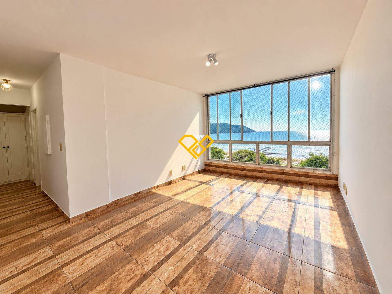 Apartamento para aluguel no Ponta da Praia: 