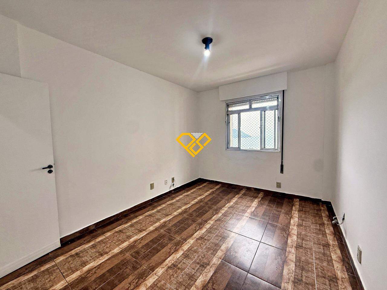 Apartamento para aluguel no Ponta da Praia: Dormitório 1