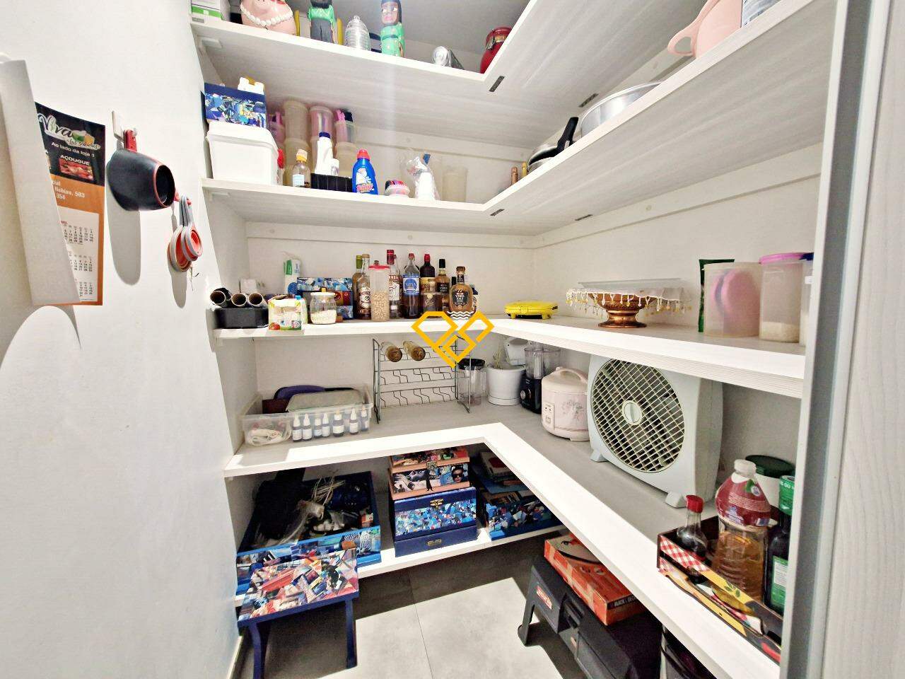 Apartamento à venda no Boqueirão: Despensa