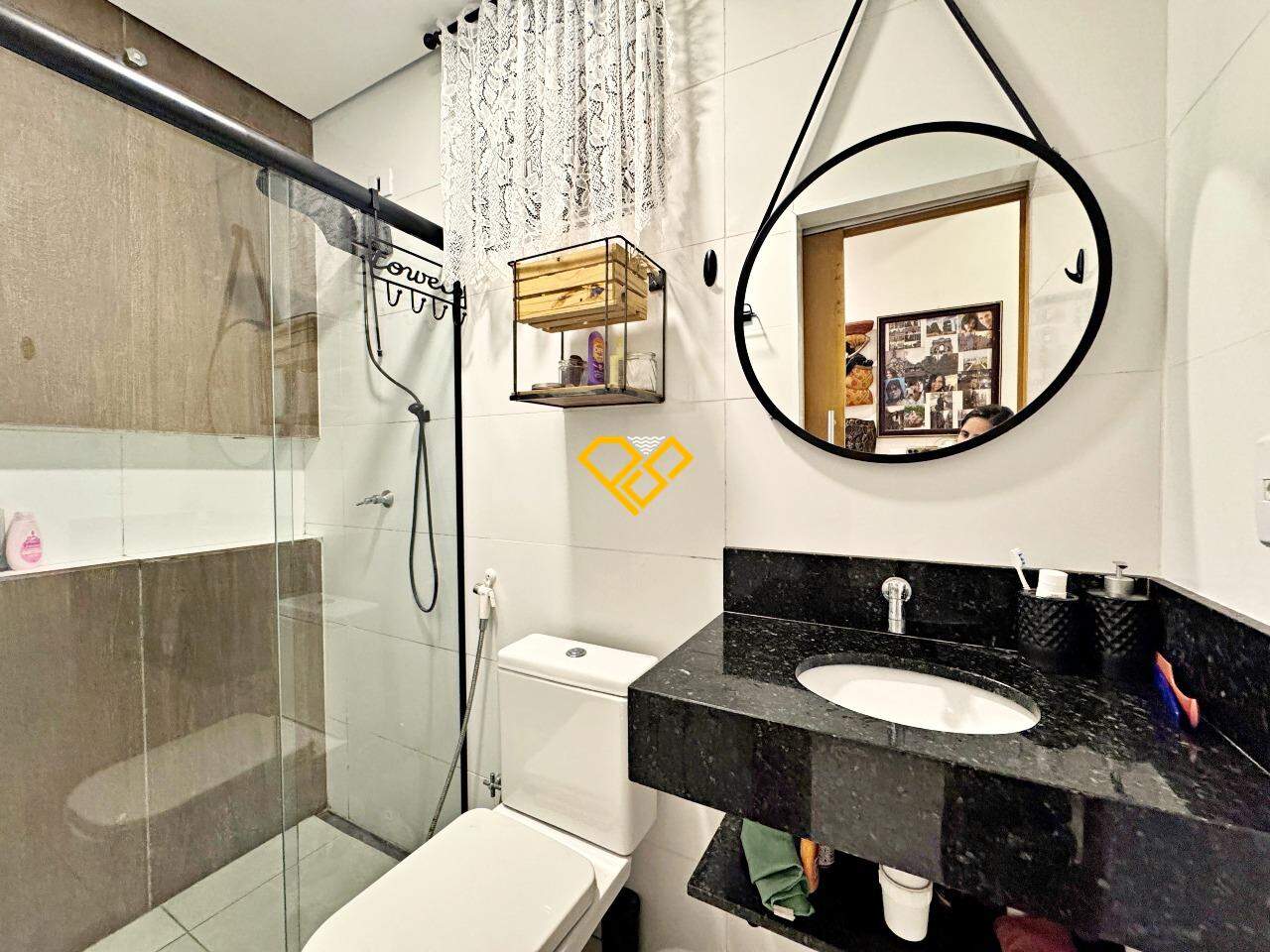 Apartamento à venda no José Menino: Wc social