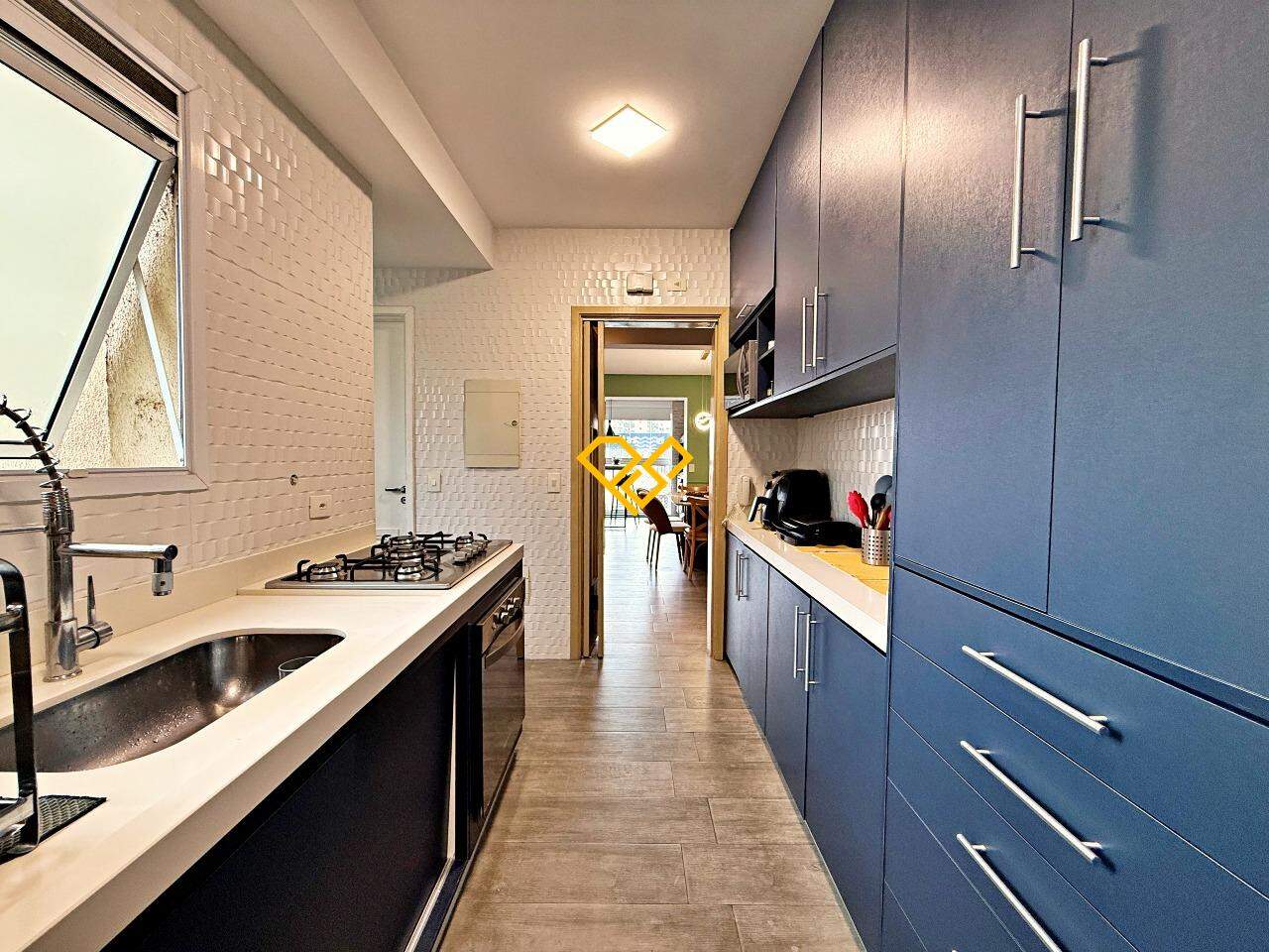 Apartamento à venda no Ponta da Praia: Cozinha