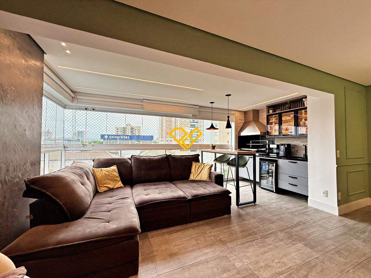 Apartamento à venda no Ponta da Praia: Sala