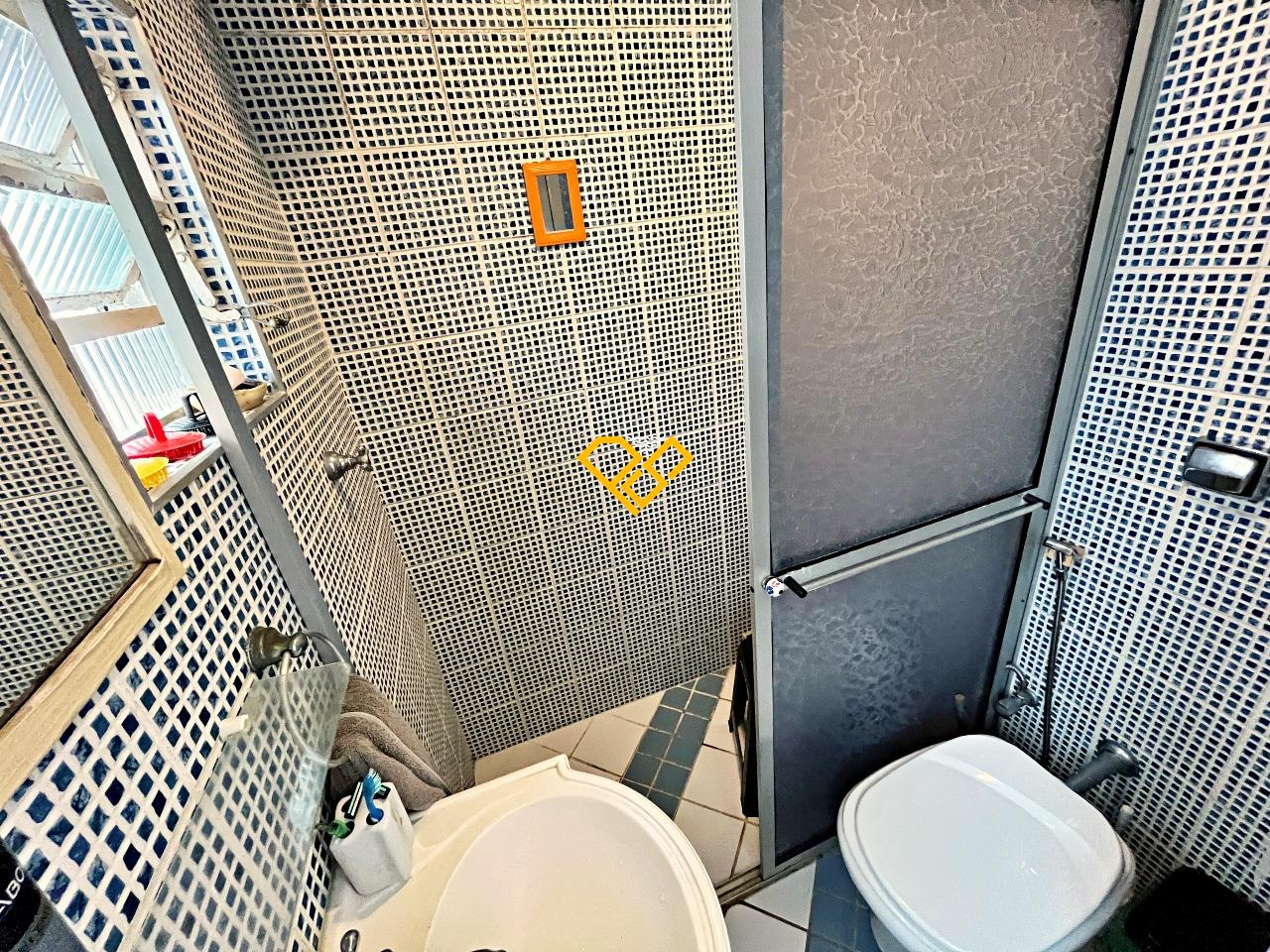 Apartamento à venda no Boqueirão: Wc de serviço