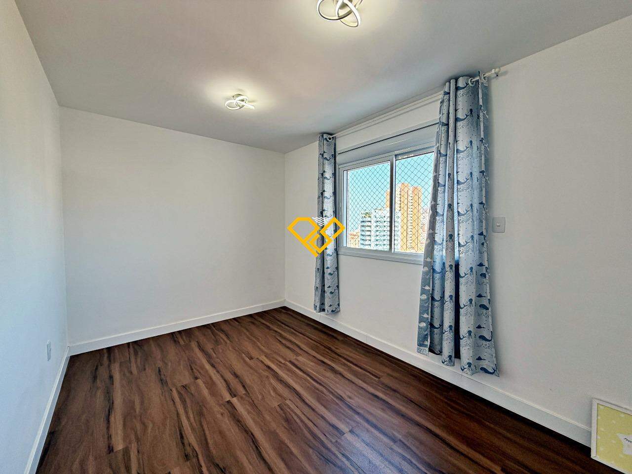 Apartamento para aluguel no Ponta da Praia: Suíte 3