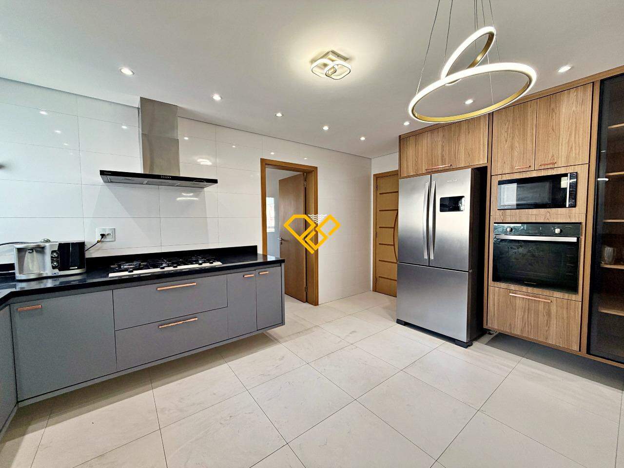 Apartamento para aluguel no Ponta da Praia: Cozinha