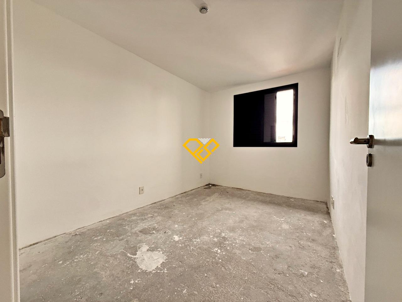 Apartamento à venda no Aparecida: dorm suíte