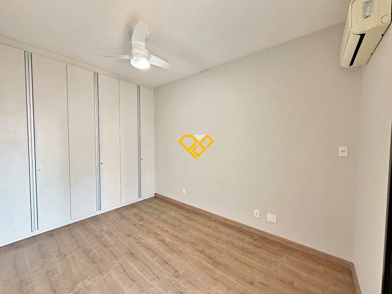 Apartamento à venda no Gonzaga: Dormitório 2