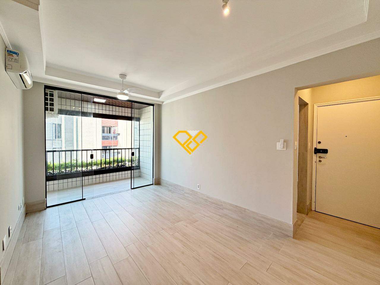 Apartamento à venda no Gonzaga: Sala