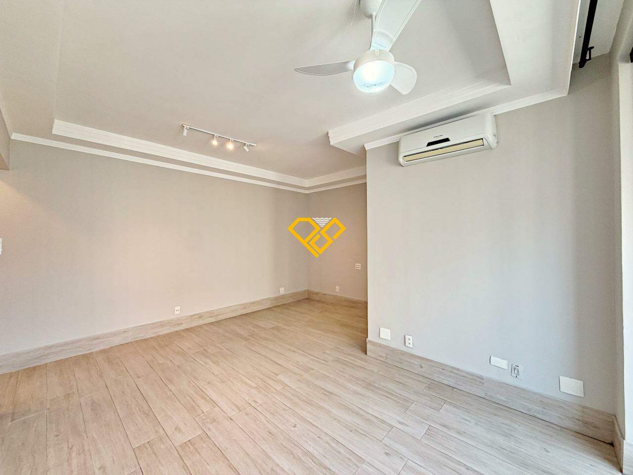 Apartamento à venda no Gonzaga: Sala