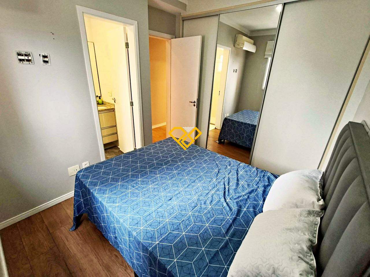 Apartamento à venda no Ponta da Praia: Dormitório 1 - suíte