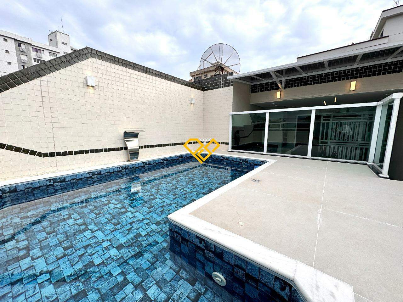 Sobreposta Alta à venda no Boqueirão: Piscina