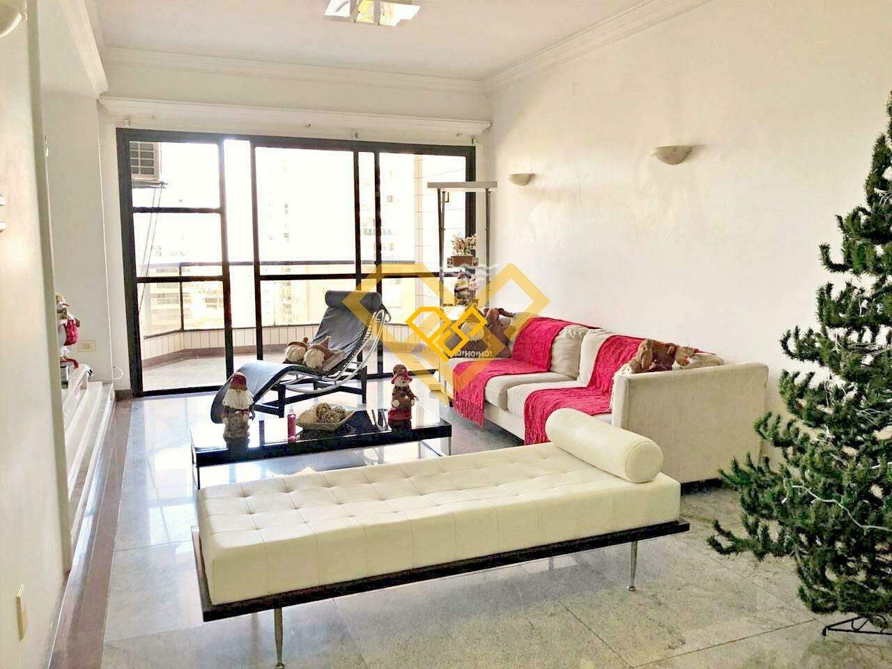 Cobertura à venda no Ponta da Praia: 