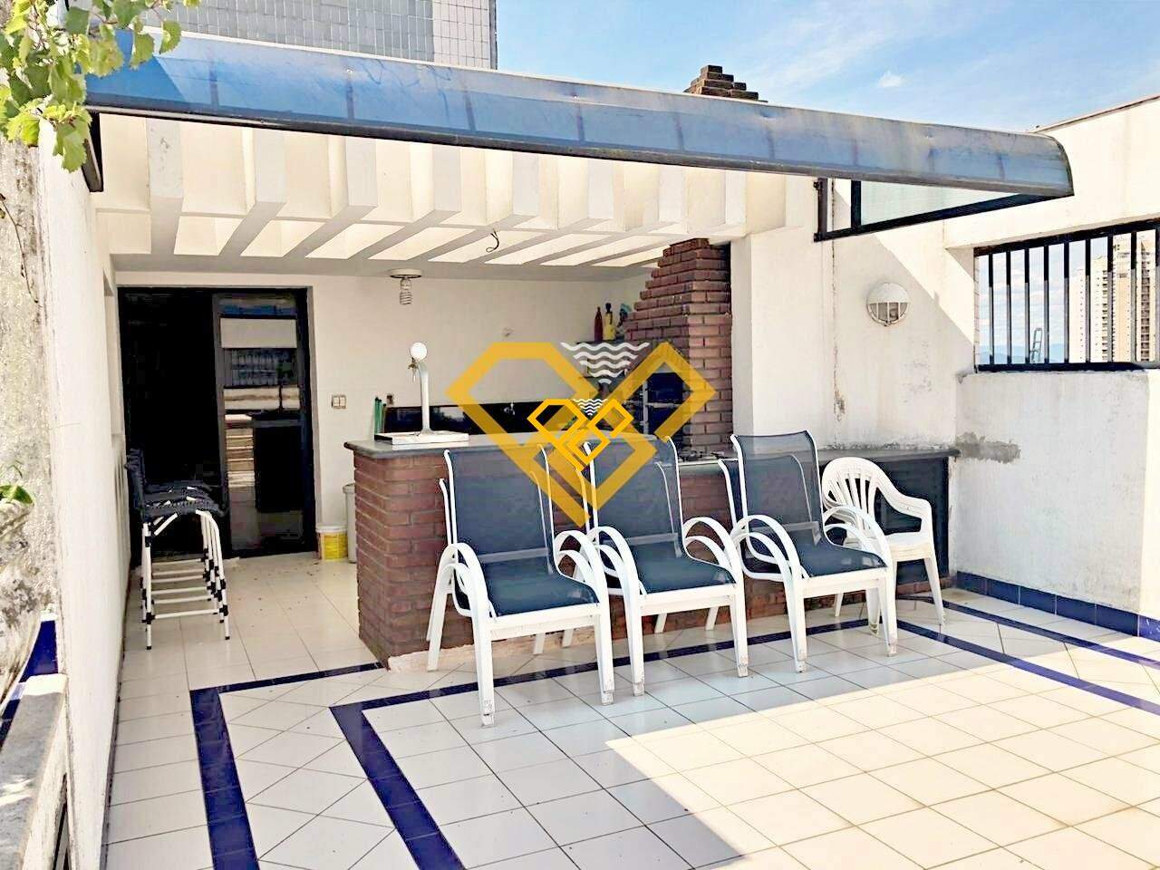 Cobertura à venda no Ponta da Praia: 